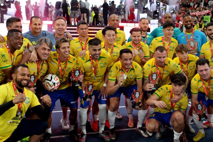 BALOWAŁEM Z RONALDINHO I REPREZENTACJĄ BRAZYLII!